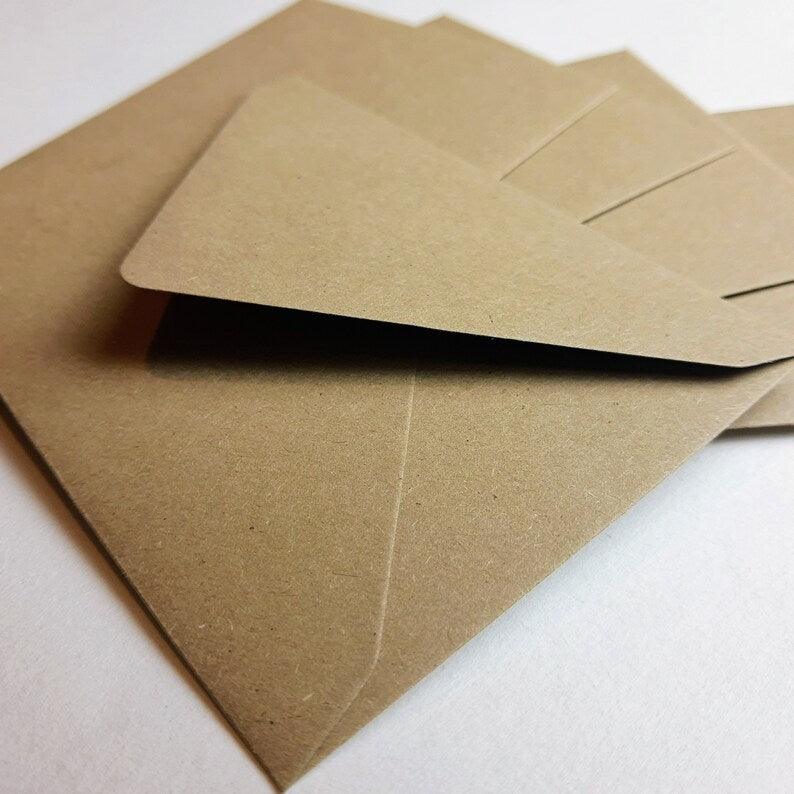 Schlichter Briefumschlag für Einladungskarten 10 cm x 8 cm